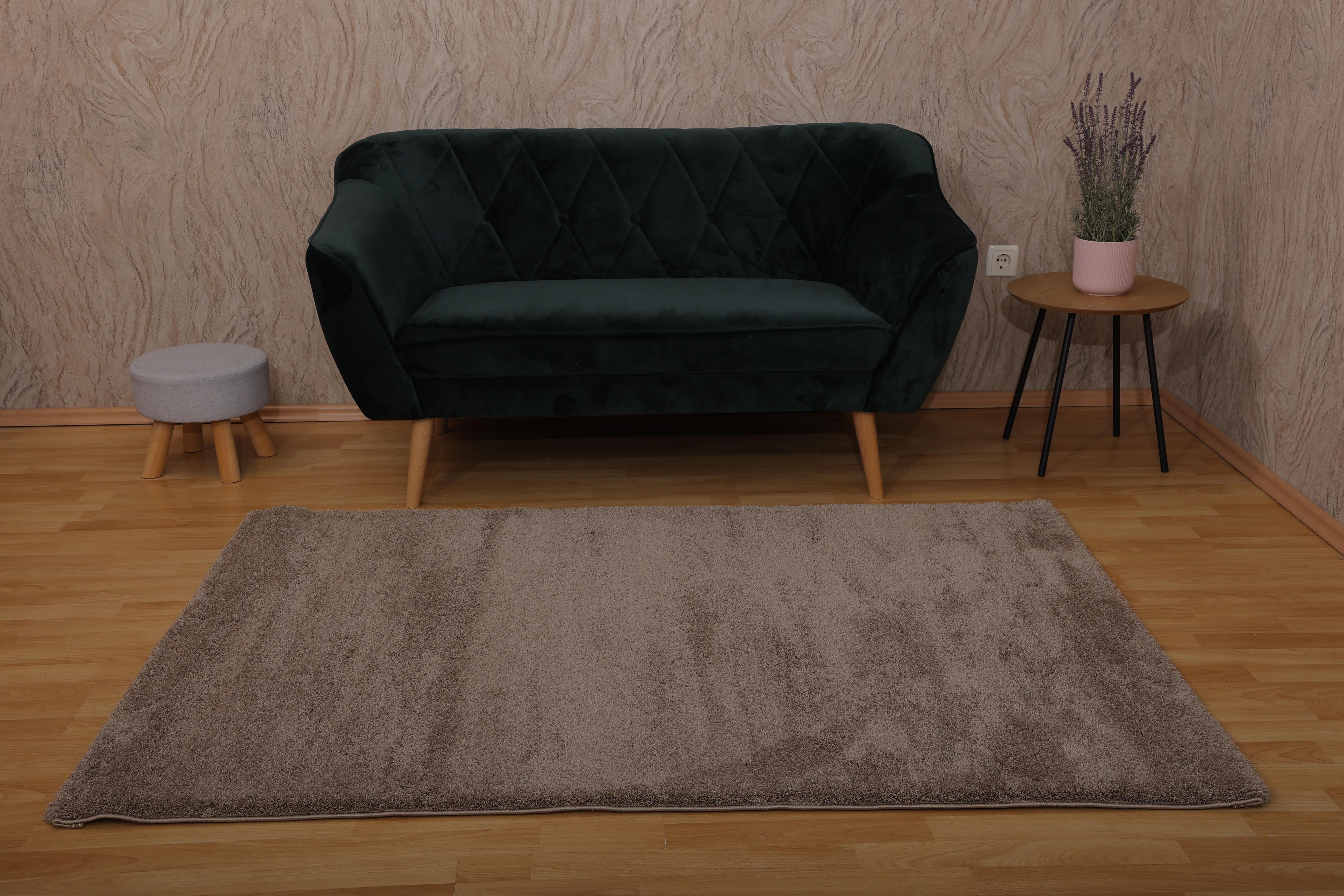 BELINDA COLLECTION LIGHT BEIGE